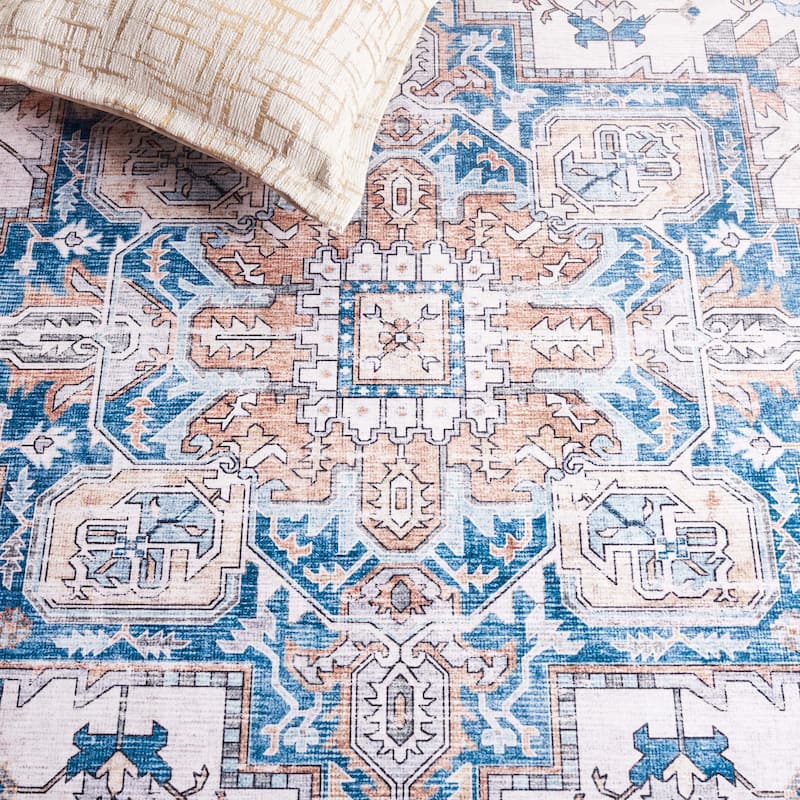 SAFAVIEH Arizona Malkah Vintage Rug