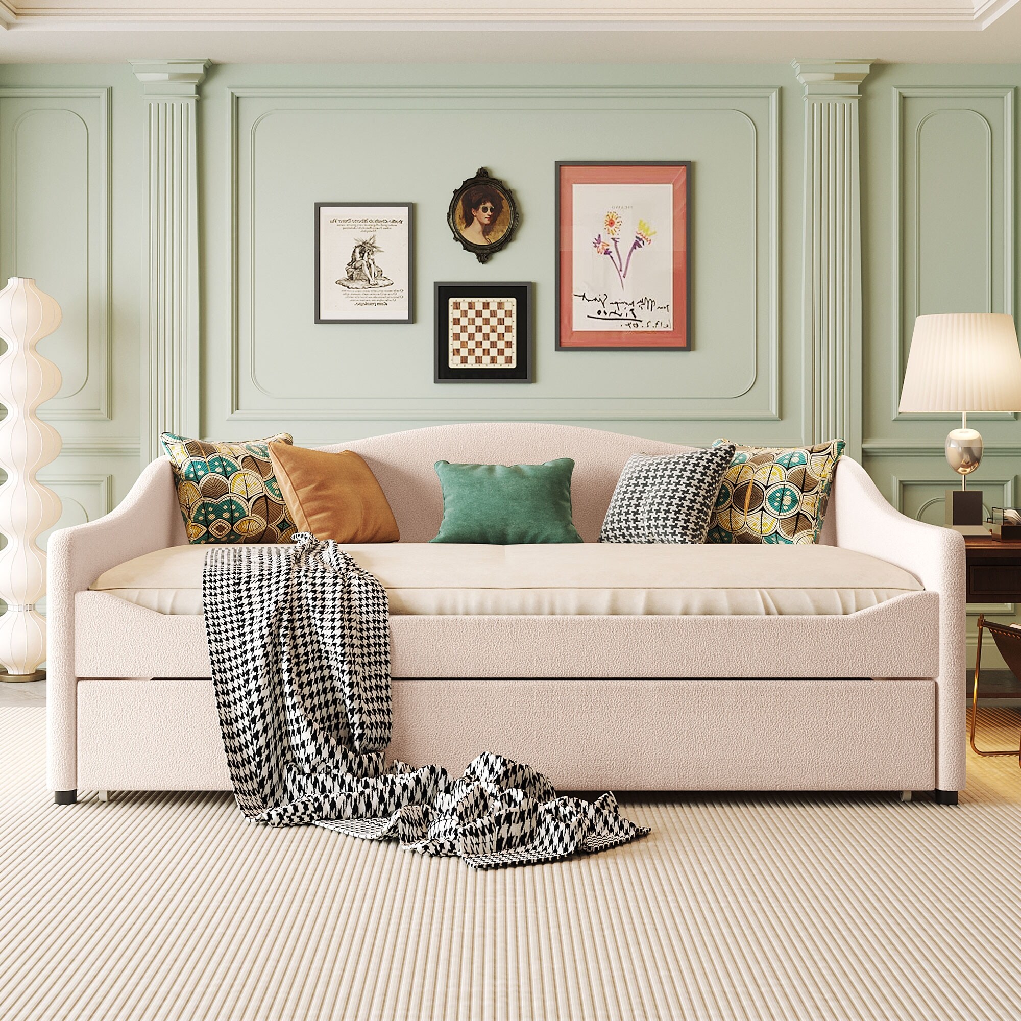 Full size upholstered shop daybed with trundle