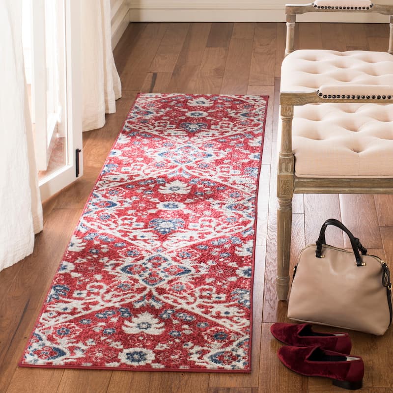 SAFAVIEH, Brentwood Alvara Traditional Oriental Rug - 2' x 8' Runner - Red/Ivory