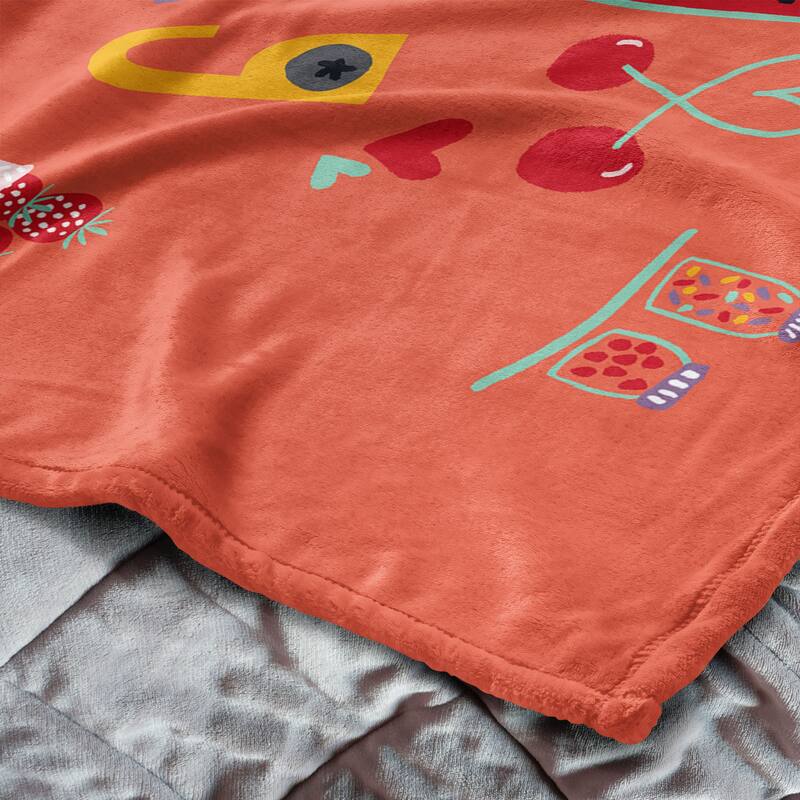 Hasbro Peppa Pig Silk Touch Throw Blanket