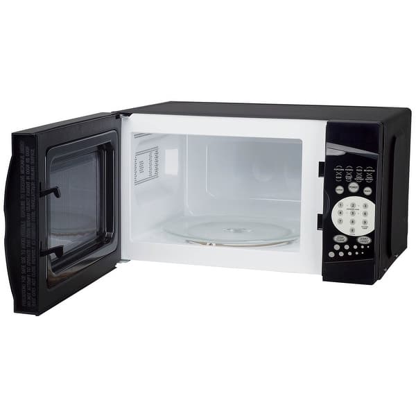 Shop Magic Chef Mcm770b 0 7 Cu Ft Countertop Microwave Oven