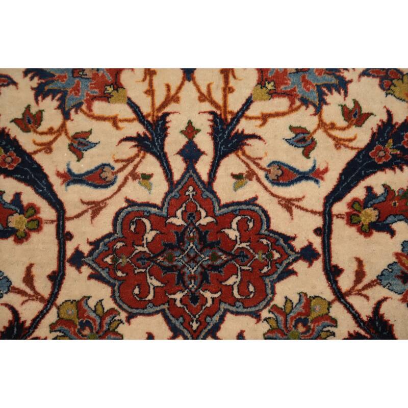 Hand Knotted Oriental 100% Wool Carpet Traditional Floral Beige & Ivories Isfahan Area Rug - 7' 5'' X 5' 1''