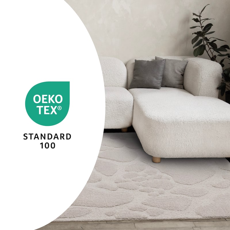 Luxurious White Stepping Stones High-Low Textured Rug