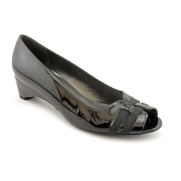 Stuart Weitzman Womens OneDay Pump