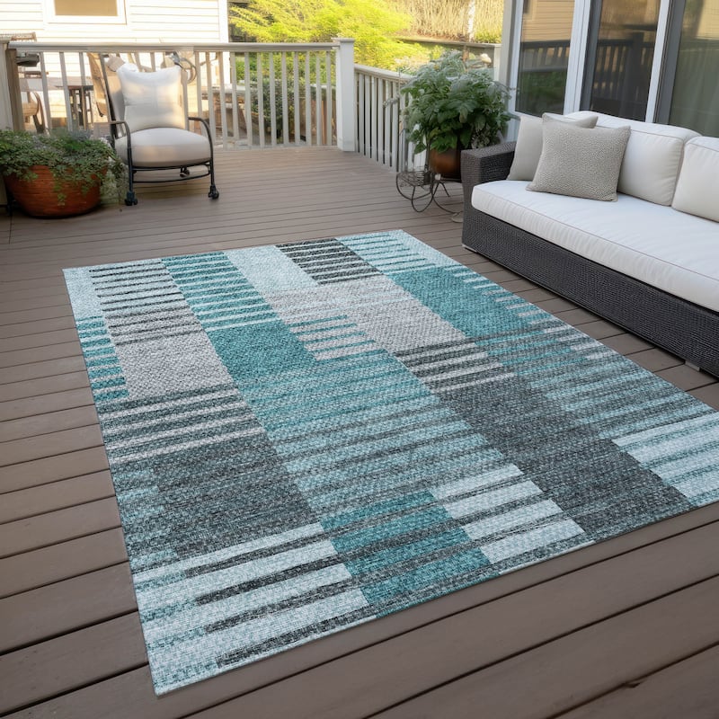 Machine Washable Indoor/ Outdoor Chantille Contemporary Stripes Rug