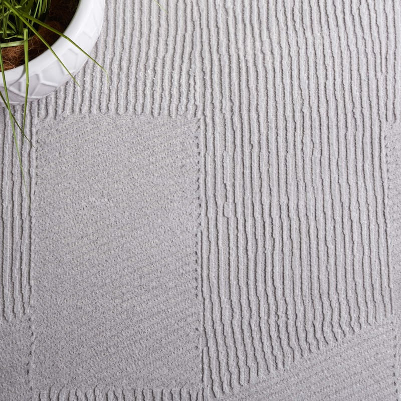 SAFAVIEH Saylor Gerarde Modern Geometric Rug
