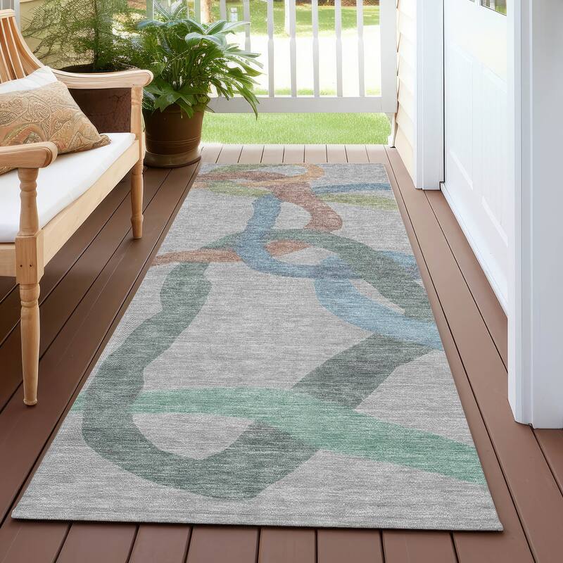Machine Washable Indoor/ Outdoor Abstract Links Chantille Rug - Gray - 2'3" x 7'6"