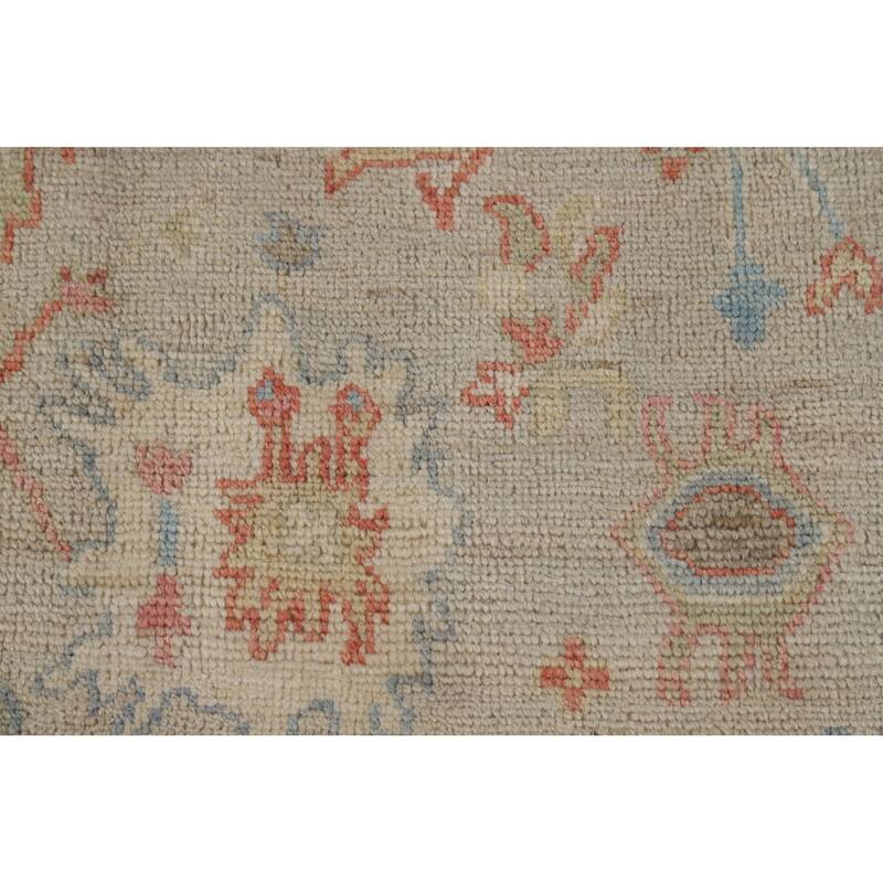 Hand Knotted Oriental 100% Wool Carpet Transitional All-Over Beige & Ivories Oushak Area Rug - 8' 11'' X 6' 0''