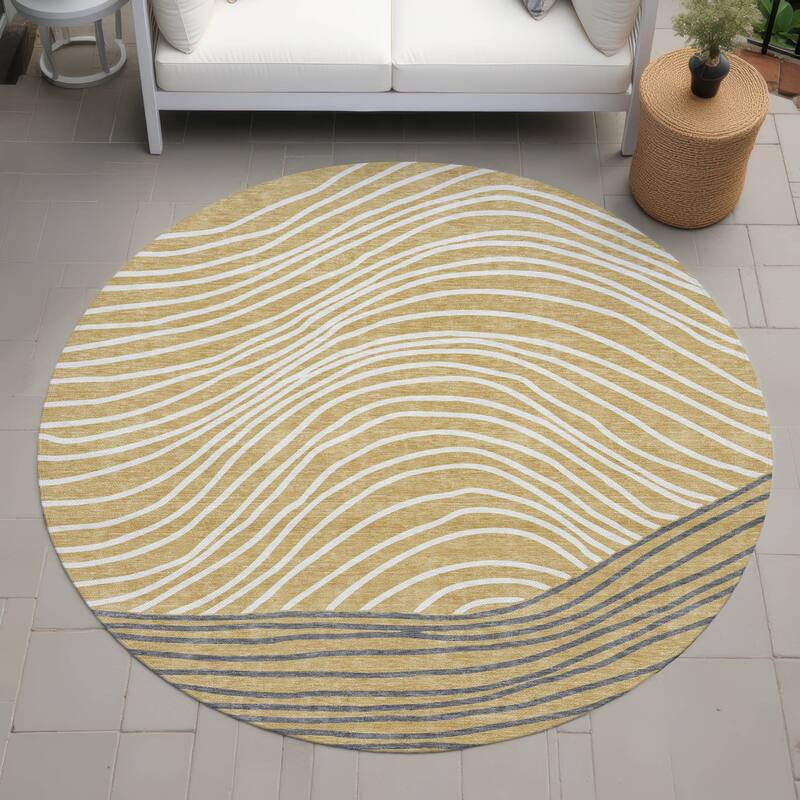 Machine Washable Indoor/ Outdoor Modern Arches Chantille Rug - Gold - 8' x 8'