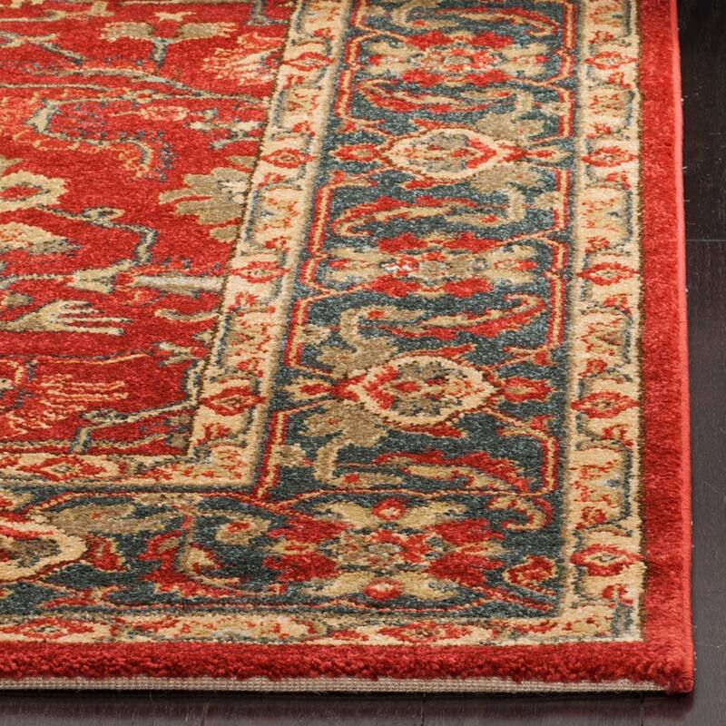 SAFAVIEH Mahal Marilynn Traditional Oriental Rug