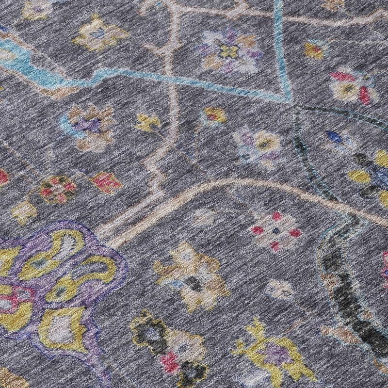 Machine Washable Indoor/ Outdoor Traditional Vintage Chantille Rug
