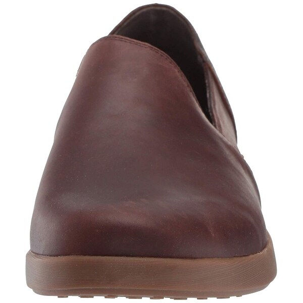 chaco ionia leather