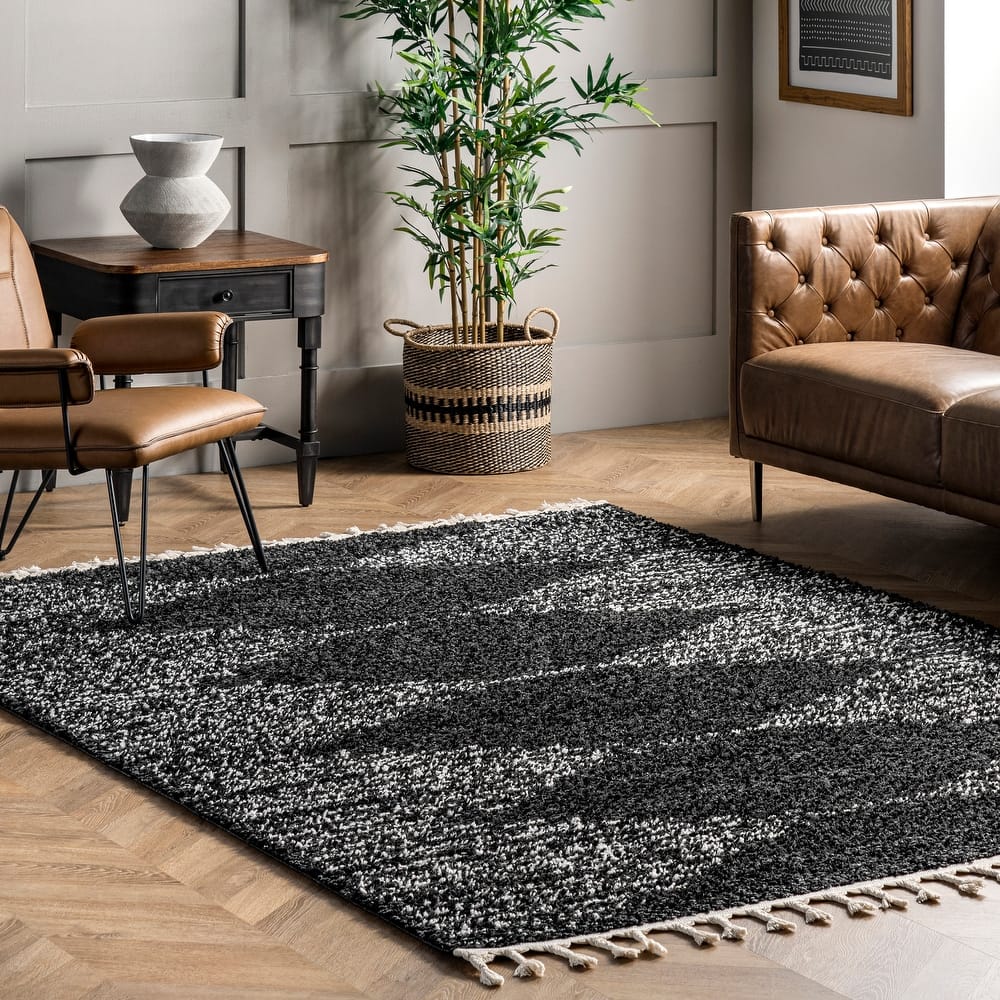 Nuloom Denton Diamond Shag Tassel Area Rug