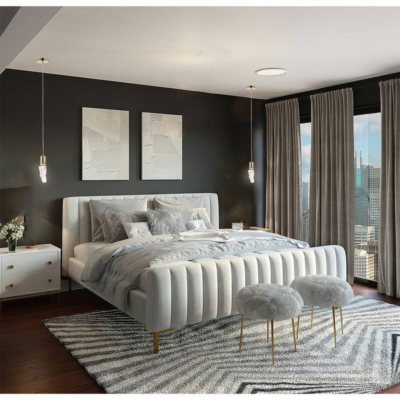 1 Light Gold Metal LED Pendant With A Clear Crystal Stone