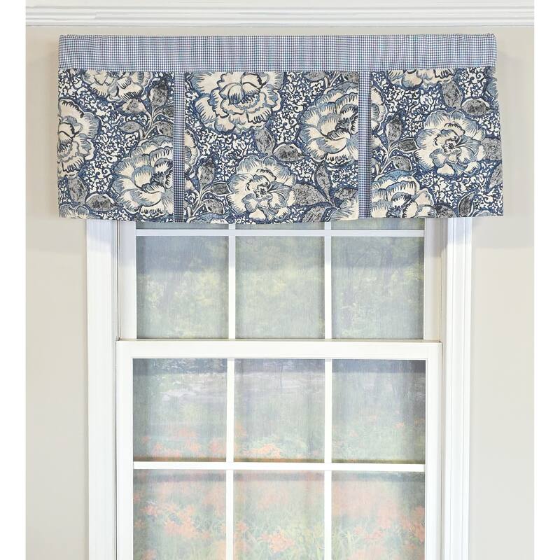 Peony Ball Pleated Valance