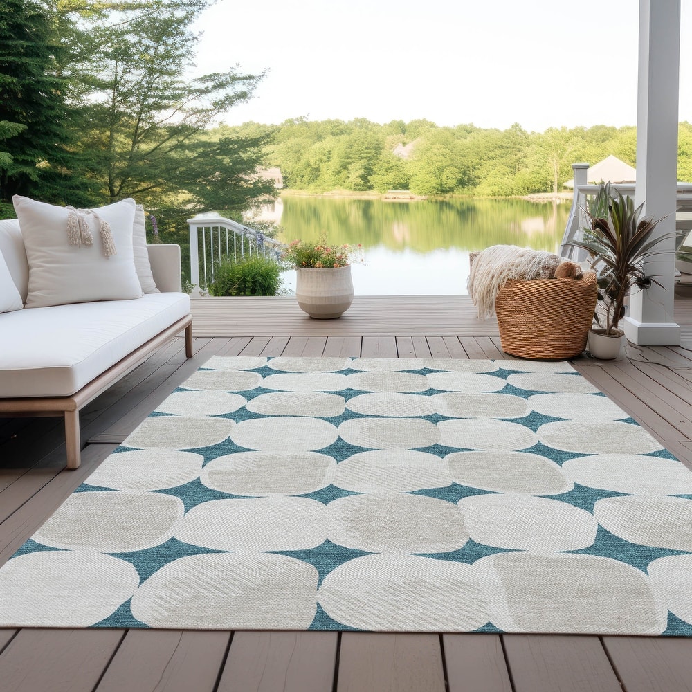 Machine Washable Indoor/ Outdoor Chantille Puffy Modern Rug
