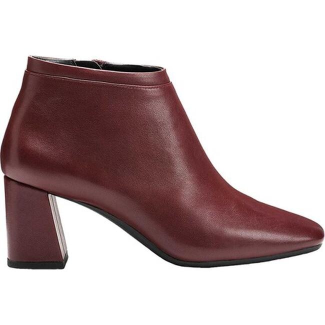 Head North Bootie Wine Leather 