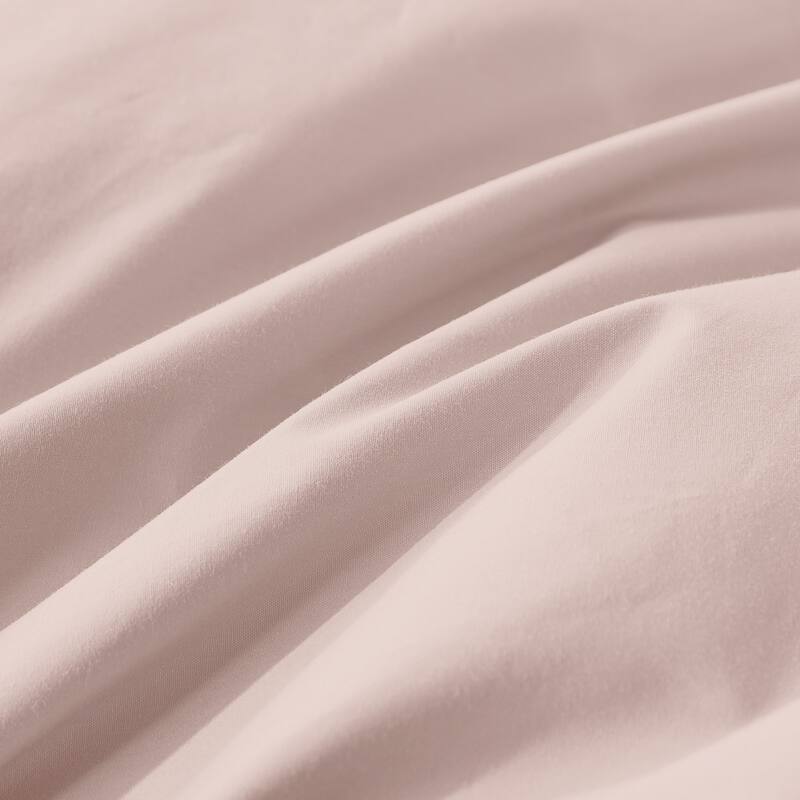 Royal Velvet Tufted Down Alternative Comforter