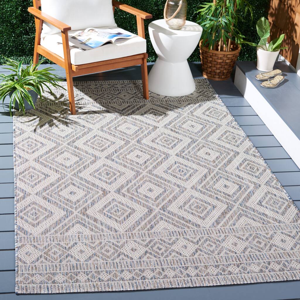SAFAVIEH Courtyard Froukje Casual Waterproof Patio Backyard Rug