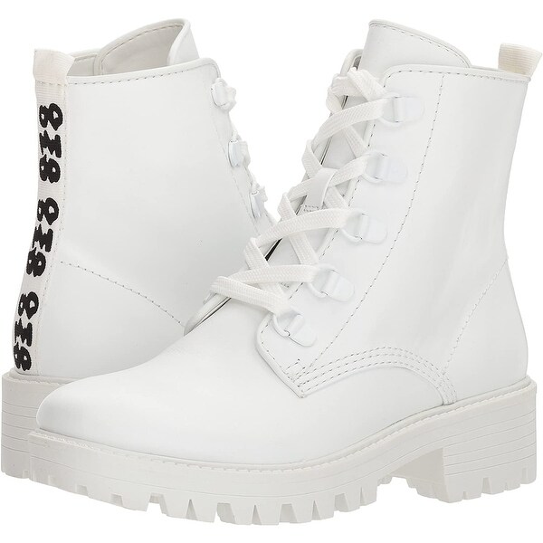 epic bootie kendall and kylie