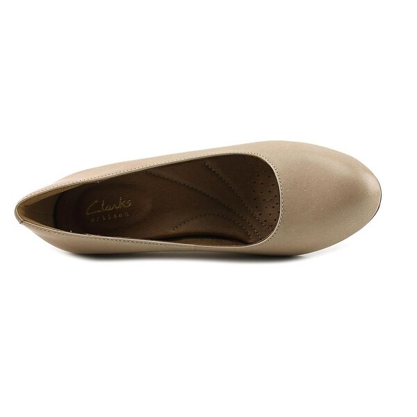 clarks artisan heels