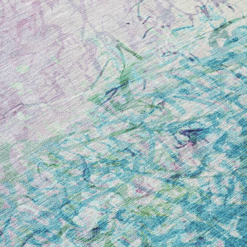 Machine Washable Indoor/ Outdoor Abstract Scribble Chantille Rug