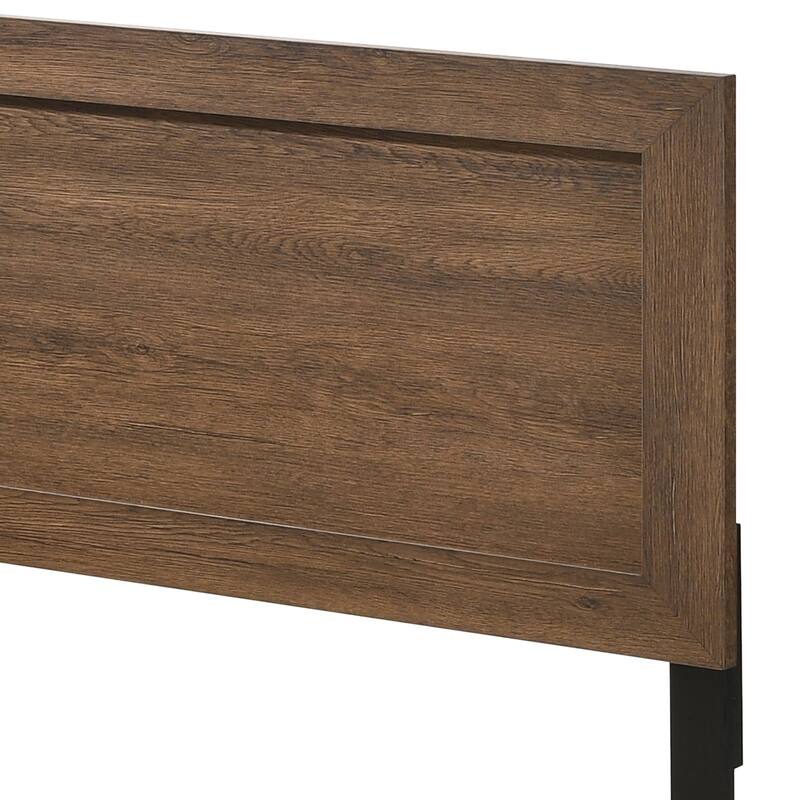 Miquell Oak Queen Bed - Brown