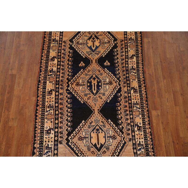 Handmade Oriental Vegetable Dye Qashqai Persian Vintage Area Rug - 4'0"x 8'4"