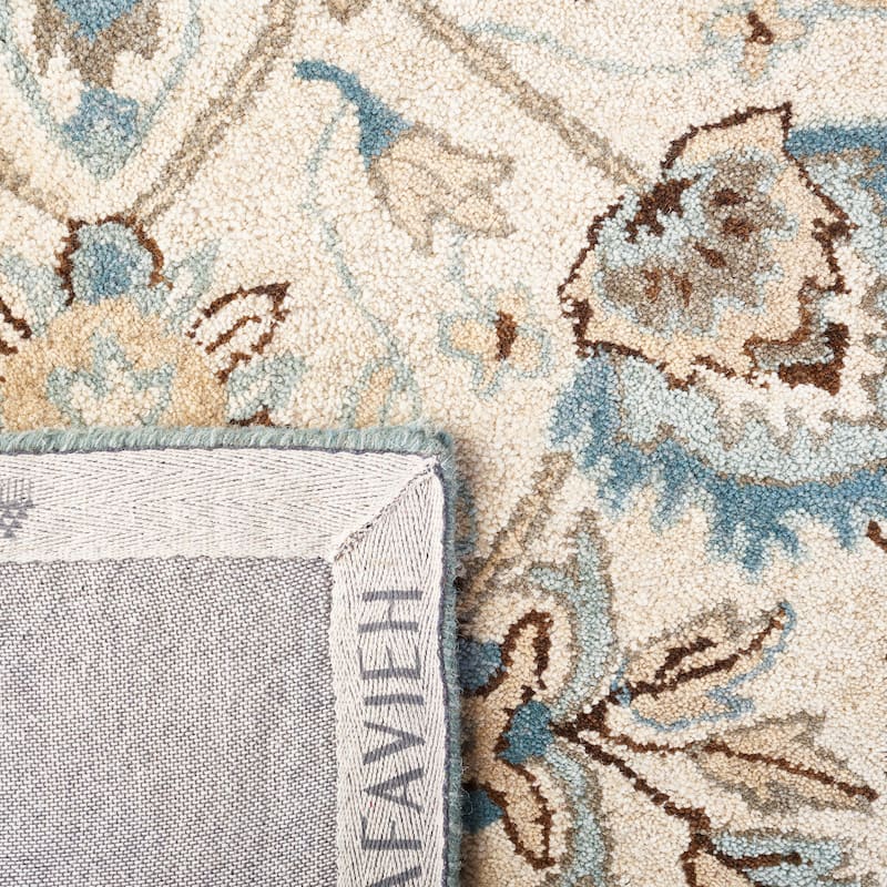 SAFAVIEH Handmade Antiquity Varvara Oriental Wool Rug