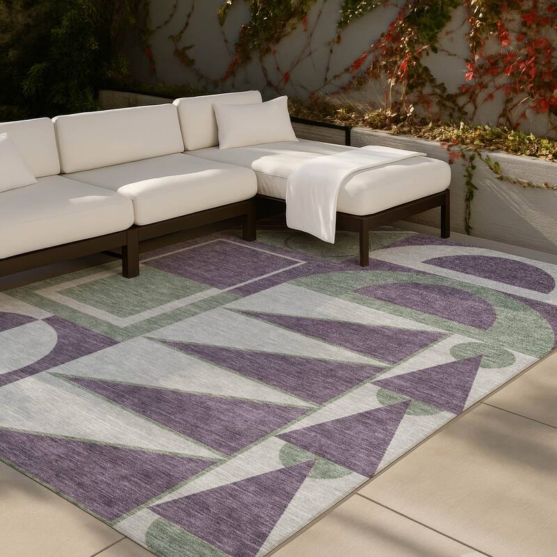 Machine Washable Indoor/ Outdoor Modern Crowley Chantille Rug