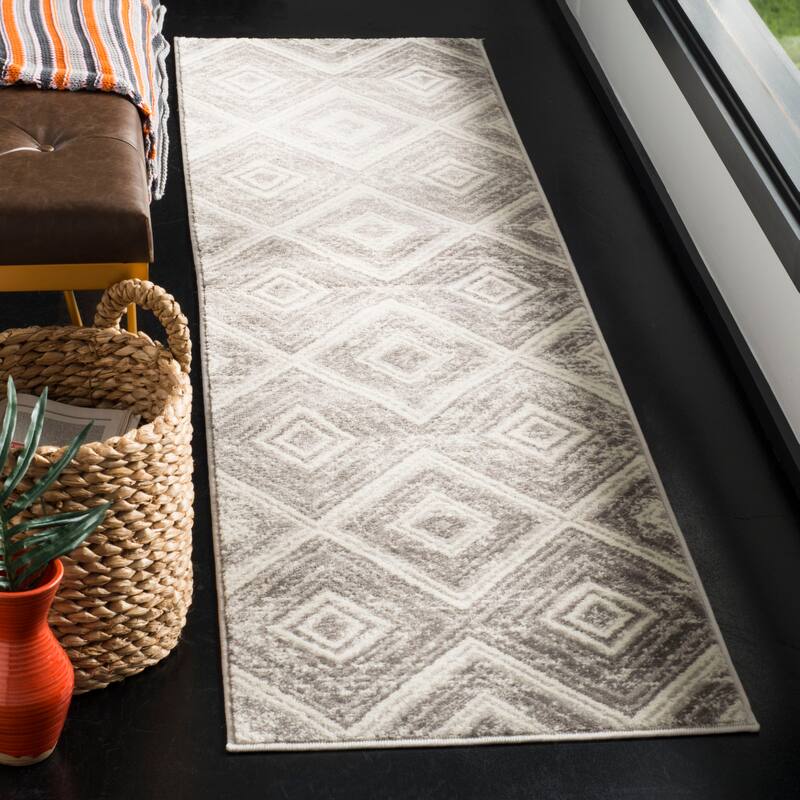 SAFAVIEH Skyler Onie Modern Rug - 2' x 12' Runner - Grey/Ivory