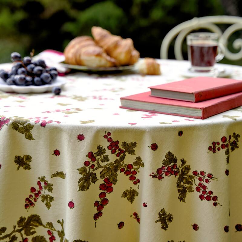 Gooseberry Square Red/ Green Cotton Tablecloth