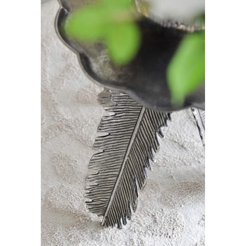 GDFStudio - Leaf Side Table with Silver Antique Finish and Leaf Design Legs - 15"