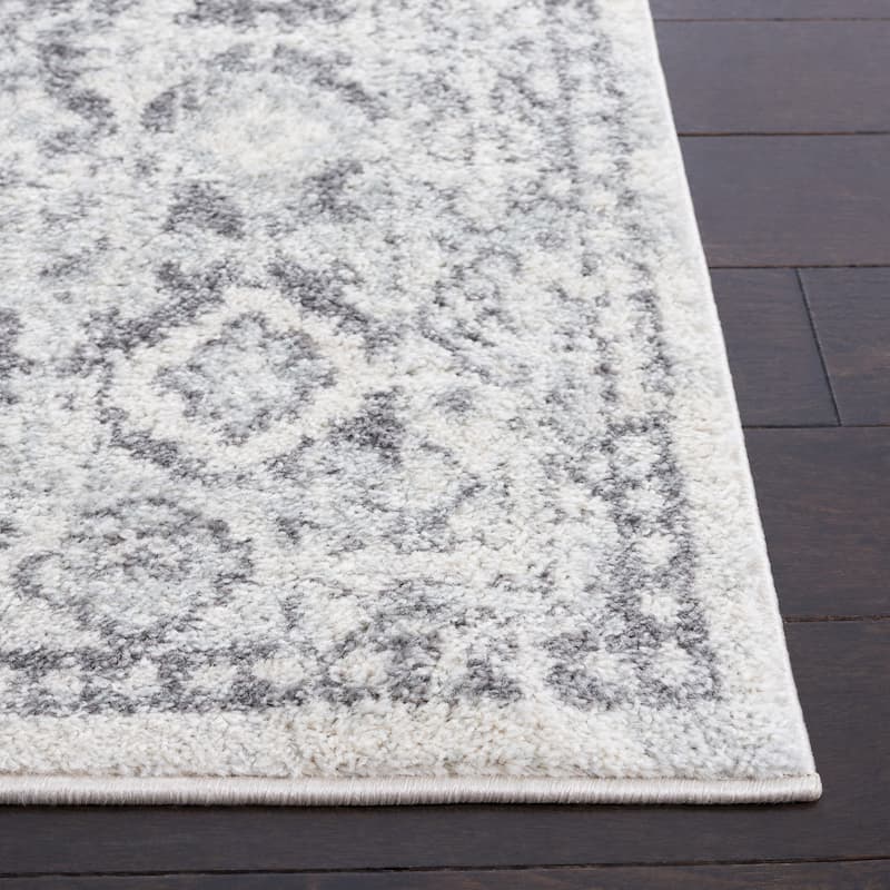 SAFAVIEH Tulum Neelima Bohemian & Eclectic Rug - 6'7" Square - Ivory/Grey