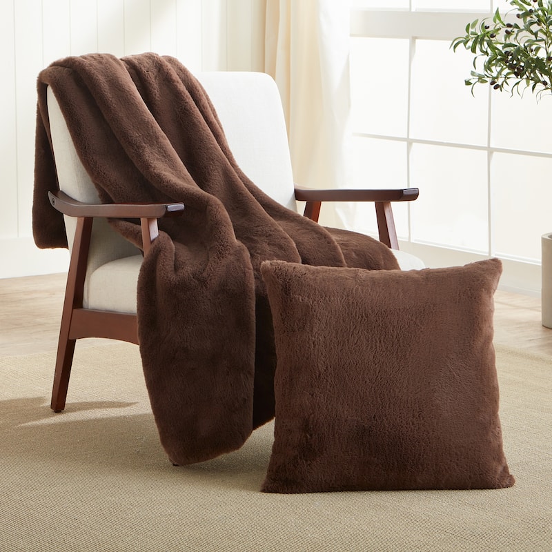 Splendid Riley Throw Blanket