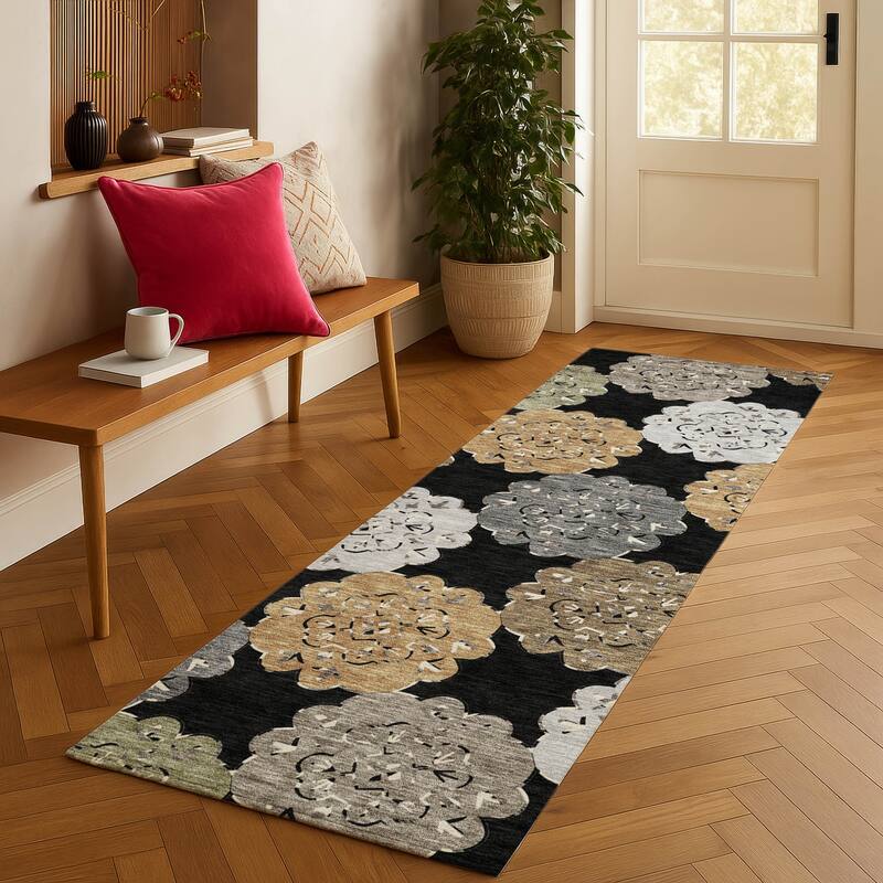 Machine Washable Indoor/ Outdoor Global Motif Chantille Rug