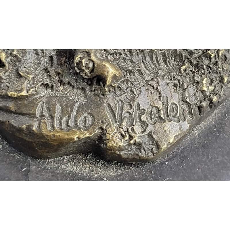 Fairy Angel Girl Clutching Heart Bronze Sculpture Statue Figure Love Valentine Decor