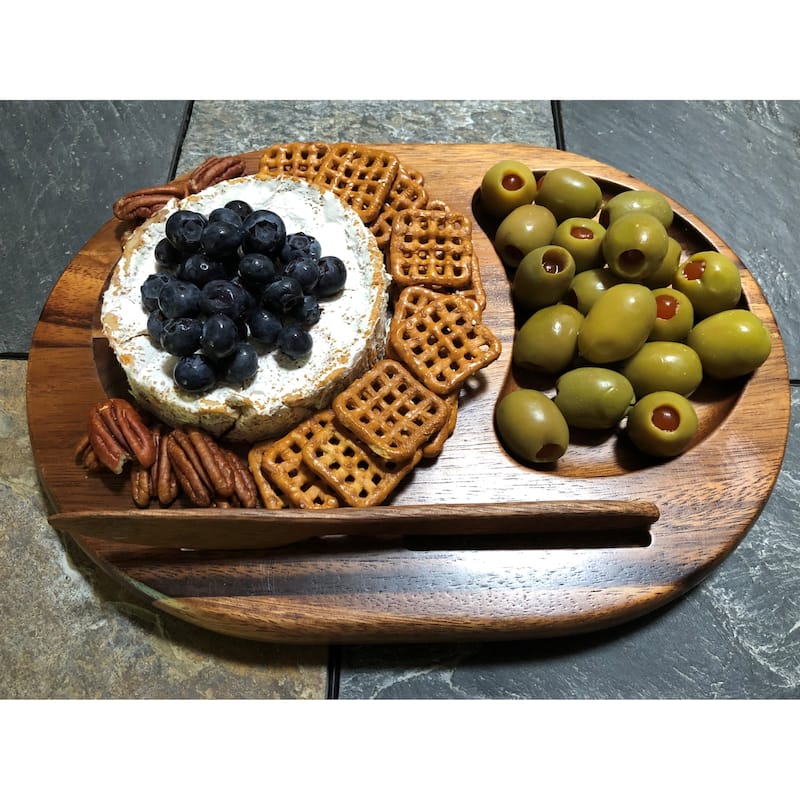 Cheeseboard with Knife