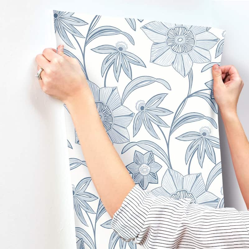 A-Street Prints Star Flower Blue Floral Trail Wallpaper