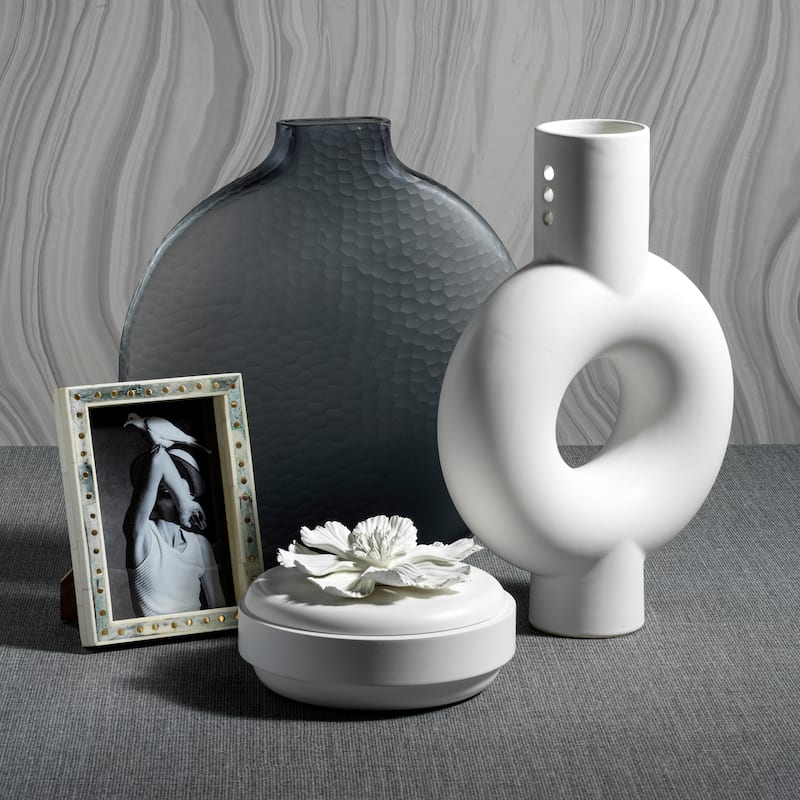 Lindau Bone Inlay Photo Frame- 5" x 7"