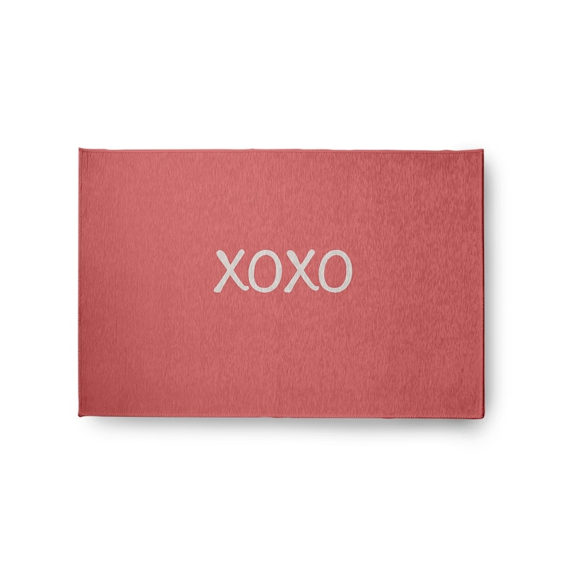 XOXO Valentines Chenille Indoor/Outdoor Rug - Coral - 2' x 3'