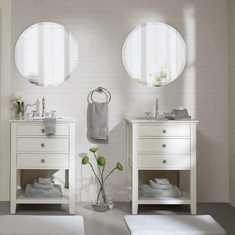 One hundred percent Cotton 8 Piece Antimicrobial Towel Set