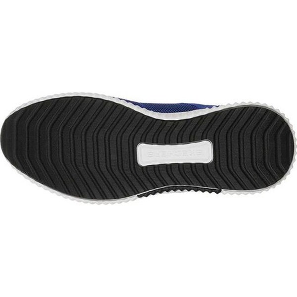 skechers paxmen