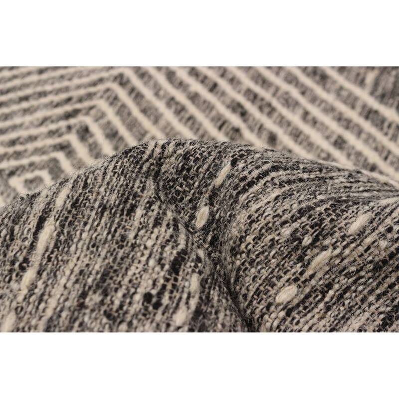 Marrakech Black, White Kilim 5'2" x 8'1" - 5'2 x 8'1