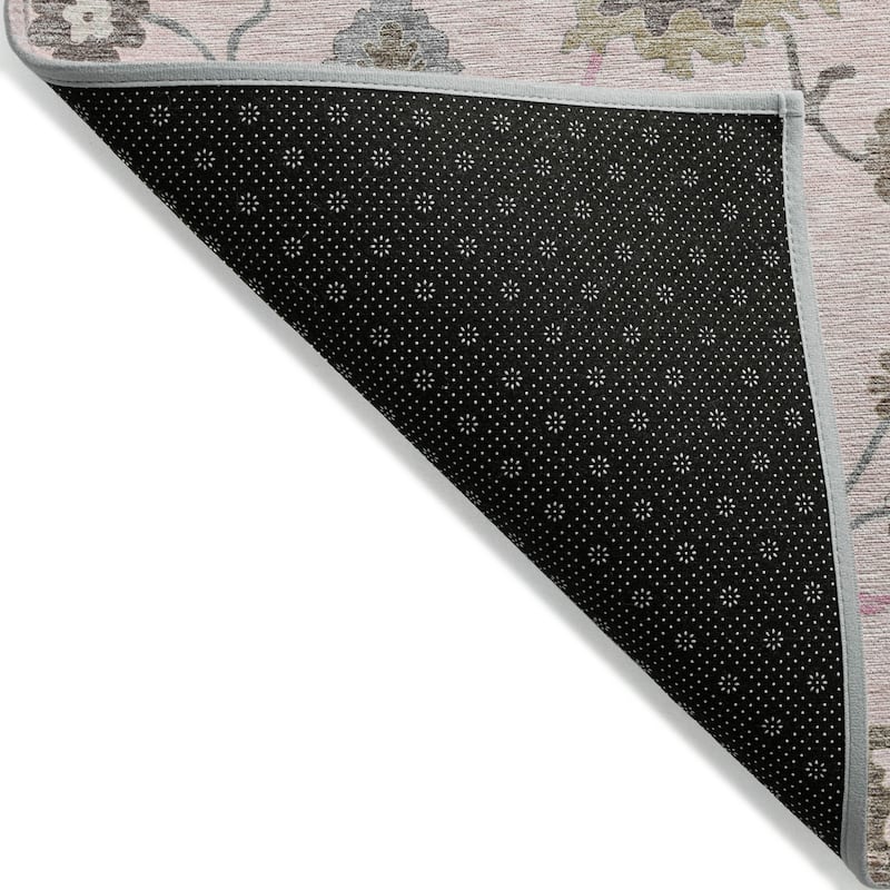 HomeRoots Floral Traditional Rectangle Outdoor Rug