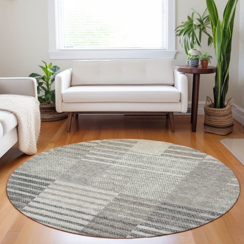 Machine Washable Indoor/ Outdoor Modern Stripes Chantille Rug
