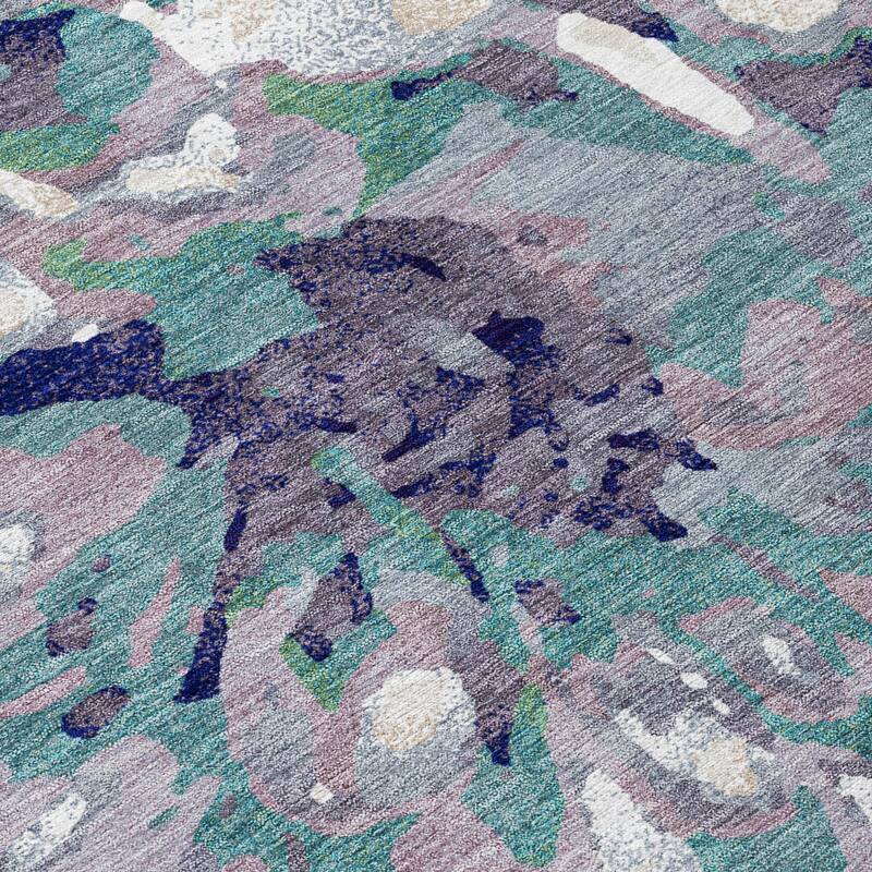 Machine Washable Indoor/ Outdoor Abstract Floral Chantille Rug
