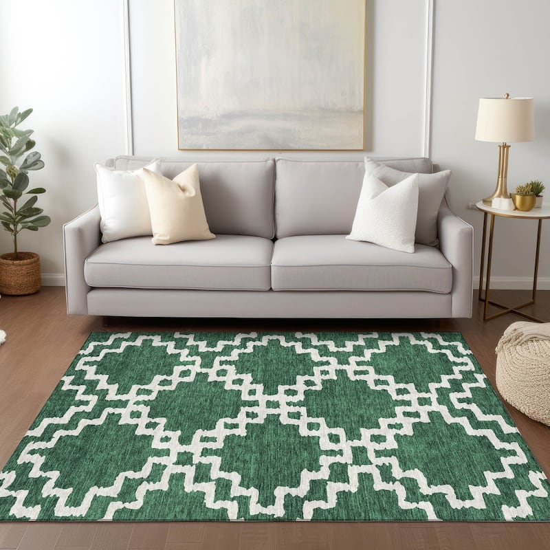 Machine Washable Indoor/ Outdoor Chantille Geo Trellis Rug