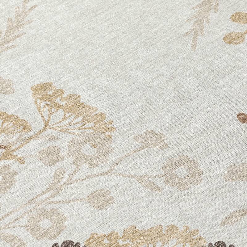 Machine Washable Indoor/ Outdoor Floral Border Chantille Rug
