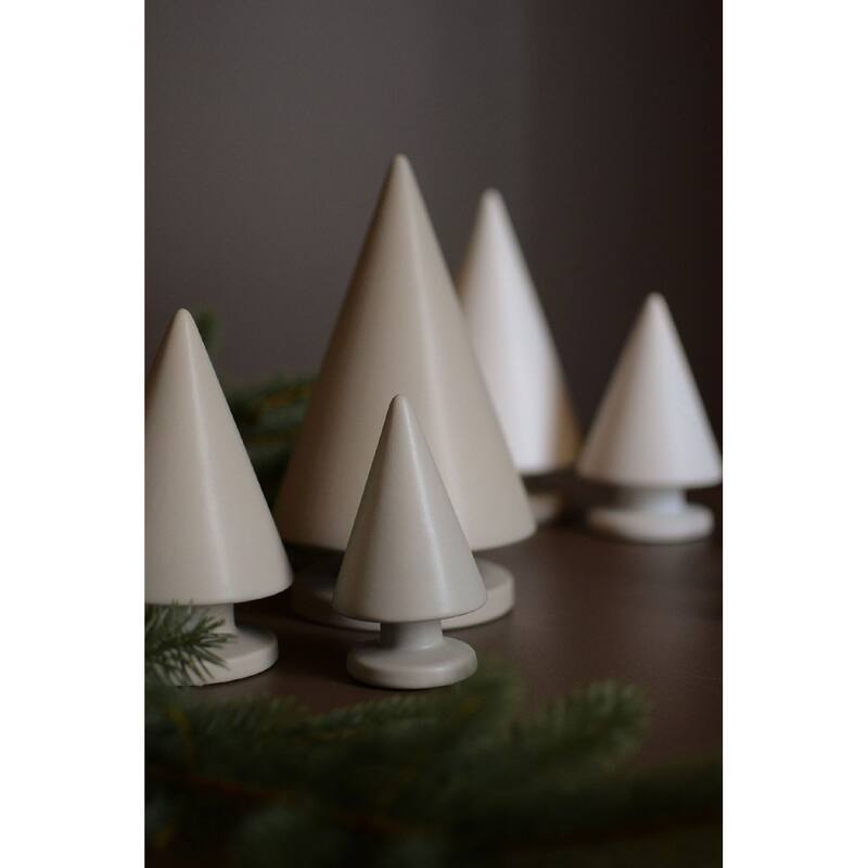 Medium Christmas Tree Tabletop Figurine - 6.25" - Brown